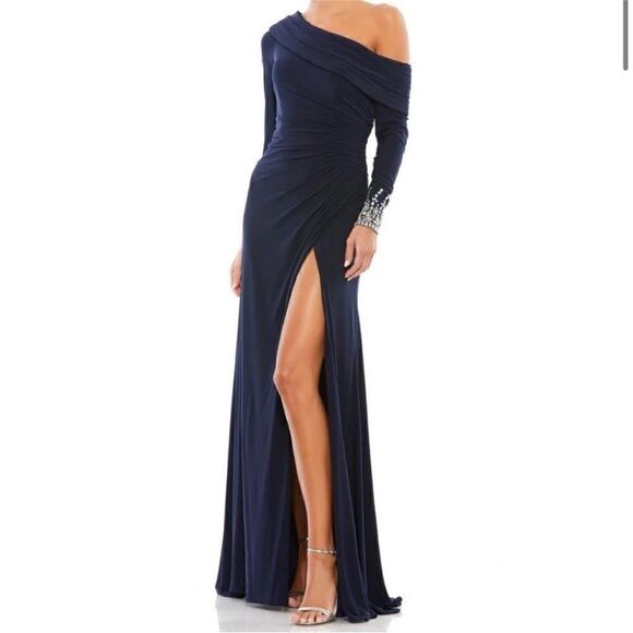 NWT Mac Duggal Ruched Jersey Drop
Shoulder Foldover Gown - Picture 1 of 11